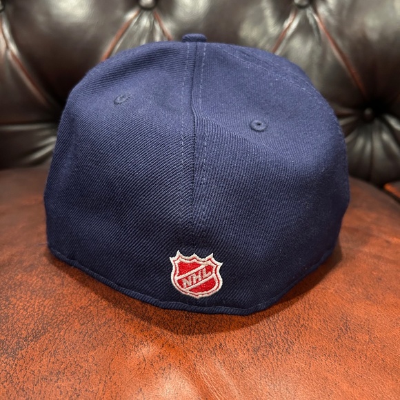 New Era 59FIFTY Montreal Canadiens Fitted Hat 7 1/2 NHL - Picture 2 of 3